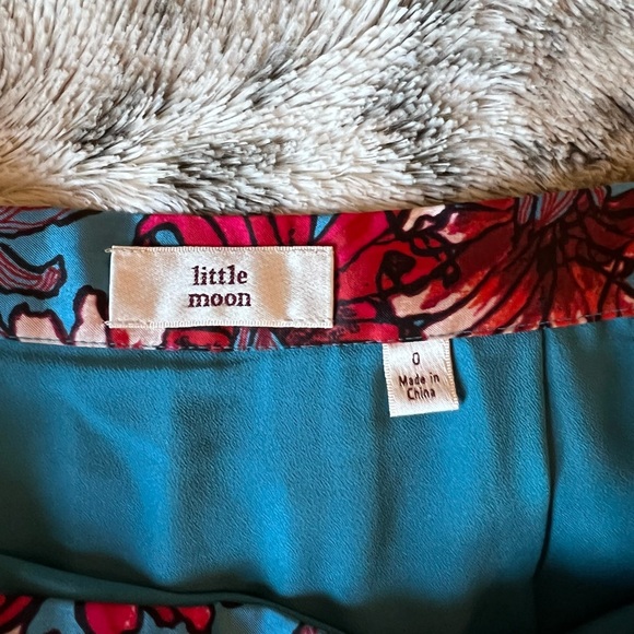 Aritzia Little Moon Olyra Floral Pleated Midi Skirt - Picture 6 of 8